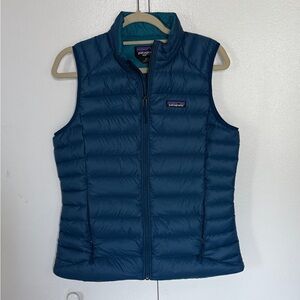 Patagonia Women's Teal Quilted Vest
